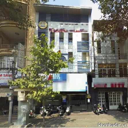 Cho thuê nhà mặt tiền đường Lê Hồng Phong, Phường 3, Quận 5.