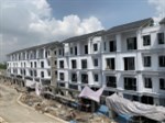 Tôi cần bán liền kề ST5, Đông Nam, trả chậm 24 tháng. diện tích 90m2. LH 0834 812 333