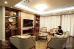 Cần bán căn hộ chung cư 15 - 17, Ngọc Khánh, Ba Đình, diện tích 136m2, view hồ Giảng Võ