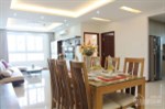Tôi Cần Bán gấp chung cư 101 láng hạ, đống đa. 162m2, 3PN, căn góc đẹp thoáng, NT cơ bản, 27 tr/m2