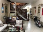 Bán nhà phân lô 1194 Chùa Láng hoặc đường Láng dt 55 m2 x 4 t ô tô đỗ cửa giá 6,2 tỷ