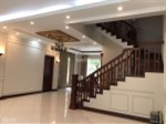 Hoa Sữa 3, Đông Nam hoàn thiện giá 23,5 tỷ 200m2 view sông rộng, mới đẹp, đất vuông vắn, đã có sổ