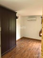 Bán căn hộ tập thể tầng 5 mới sửa đẹp A3, TT mặt đường Thành Công, 2PN, 1PK, chính chủ, 1 tỷ 750tr