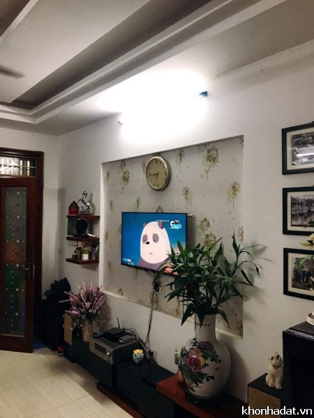 Nhà đẹp phố Thái Hà, ô tô đỗ cửa 44mx4 tầng, giá 4,5 tỷ