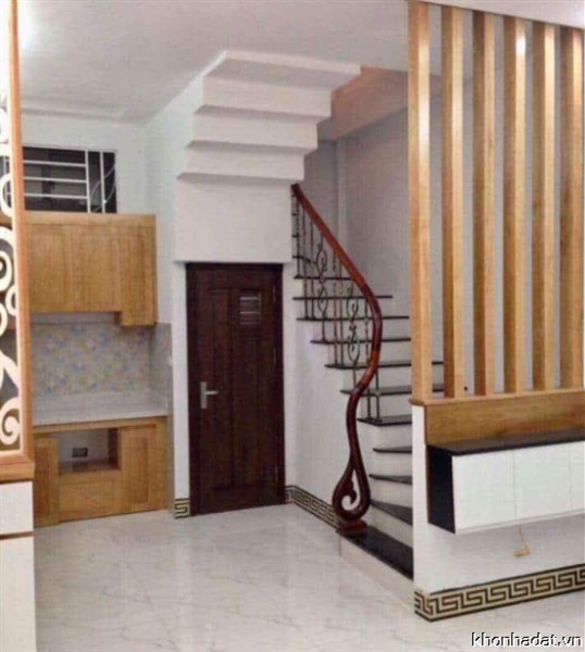 Bán nhà mới 100% Thái Hà, Đống Đa 34m2 * 5 tầng. Chỉ 3 tỷ 9