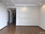 Bán CH 3PN (2 ngủ sáng) diện tích 95m2 tòa T18, giá chỉ 3.4 tỷ bao phí. LH 0963 702 813