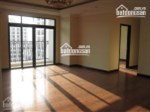 Bán CHCC Royal City, 132m2, view quảng trường, bán giá 4.3 tỷ. Liên hệ 090.222.6082 Mr. Hiếu