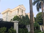 BÁN BIỆT THỰ KHU C7 CIPUTRA DIỆN TÍCH 363M2,XÂY 5 TẦNG,HƯỚNG ĐÔNG NAM.GIÁ 150TR/M2.LH 0942579669