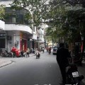 Bán cửa hàng ở căn tập thể kinh doanh đông đúc vị trí đẹp phố Nguyễn Chí Thanh, Huỳnh Thúc Kháng!