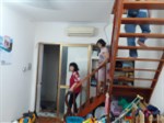 Bán căn hộ tập thể 2 tầng 2 ngủ  giá 1.35 tỷ Phố nghĩa Tân,LH A Minh 0868608437