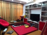 Bán nhà gần phố Cửa Nam, dt 32mx4t, mt 4.8m, giá 3.2 tỷ.