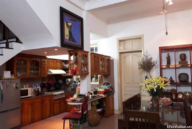 Bán Biệt thự kiểu Pháp -  phố Đội Cấn, 80m2, ô tô đỗ cửa. Giá chỉ 8,5 tỷ