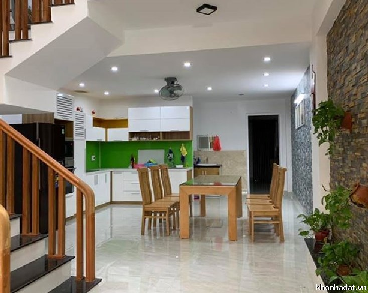 Bán Gấp nhà phân lô Đội Cấn, Ba Đình 39m2, 4 phòng ngủ. Chỉ 3,499 tỷ