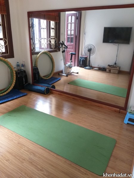 BÁN NHÀ CHÍNH CHỦ SỔ ĐỎ VUÔNG ĐẸP NỞ HẬU PHỐ TÔN THẤT TÙNG DT: 35M. GIA.3.5 TỶ.
