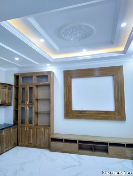 Bán nhà riêng trên phố Khương Trung:DT 42m2 x 4 tầng đường ô tô. Giá 3,85 tỷ