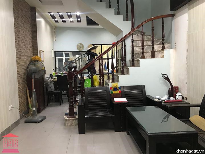 Nhỏ xinh Cầu Giấy, 35mx4, ở ngay, 3.15 tỷ, Lh Mr Tùng 0904538336