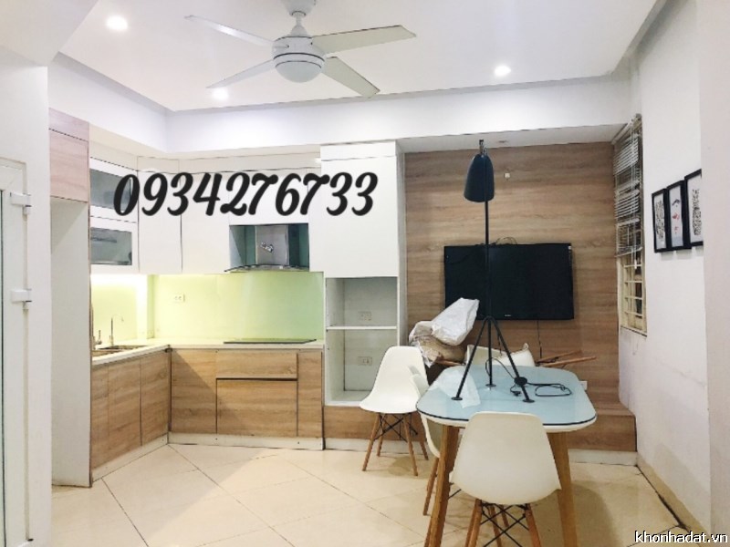-	Bán nhà riêng  Hồ Văn Chương Đống Đa: DT: 40m.Giá: 4 tỷ.