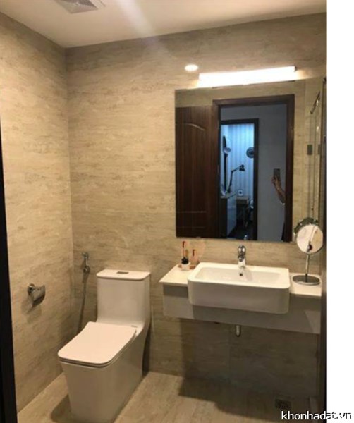 Bán biệt thự  - ô tô - diện tích lớn - mặt tiền rộng - giá hợp lý.