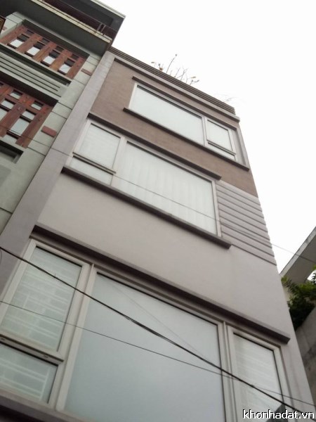Cho thuê nhà riêng 4 tầng 30m/ sàn, 8 tr/tháng. Tại mặt đường Tân Xuân, Xuân Đỉnh.