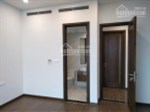 Bán lại căn hộ 2PN 70m2 mặt đường Lý Thường Kiệt. Liên hệ: 091 281 0578