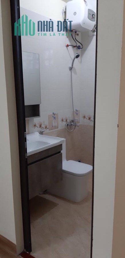 NHÀ MỚI HOÀN THIỆN 2 NHÀ RA MẶT PHỐ SÁT LÒ ĐÚC KINH DOANH