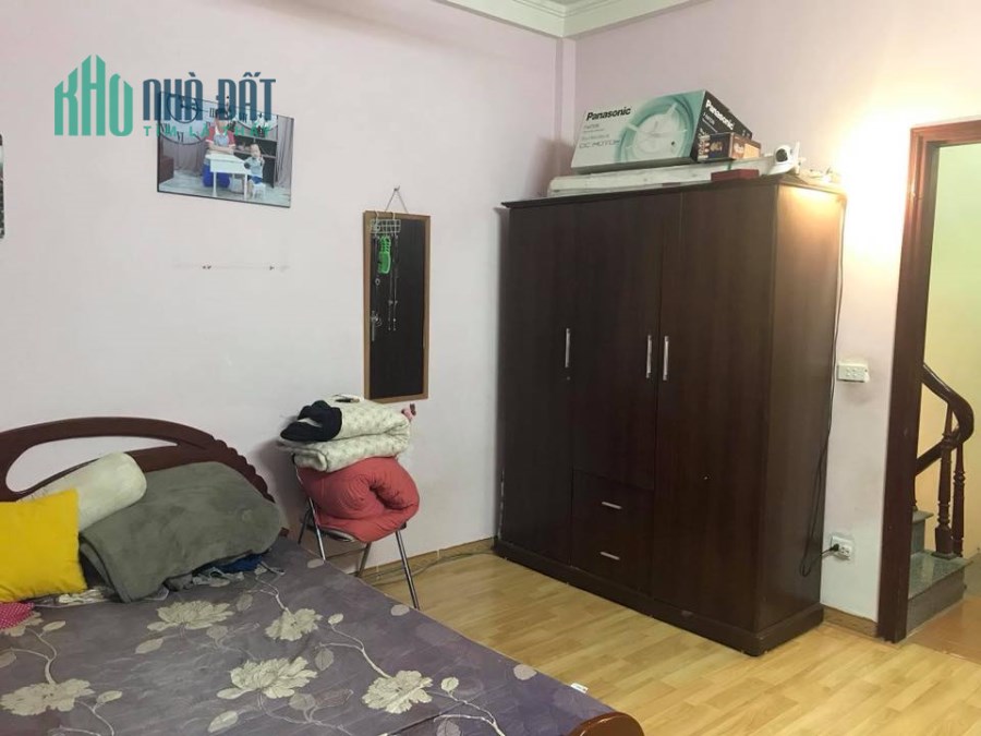 Bán nhà Khương Đình 40M x 4T , MT4.5 , 3.2 tỷ Thanh Xuân.