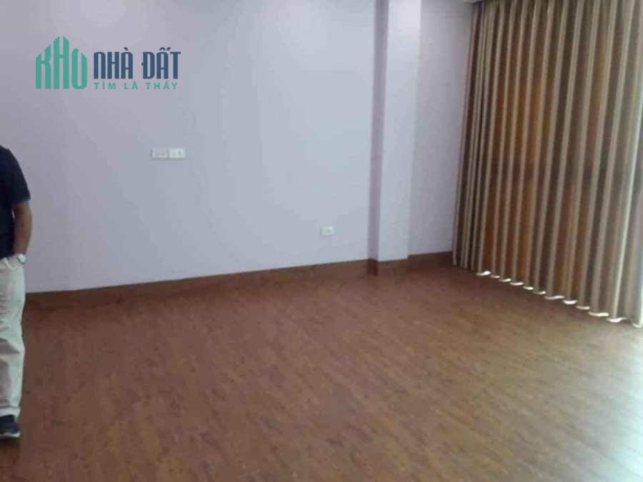 BÁN NHÀ  HOÀNG HOA THÁM DT 41M - 4 TẦNG - 1 TUM GIÁ CHỈ HƠN 3 TỶ.