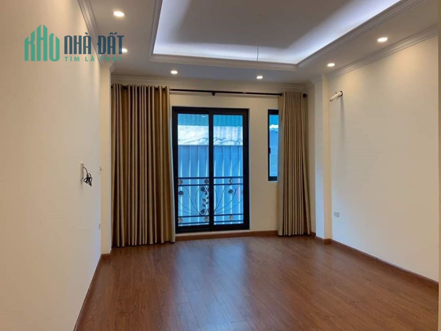 Bán nhà Nguyễn Trãi - Lô góc - 20m ra phố - 40m2 giá chỉ 3.6 tỷ - LH 0913338855