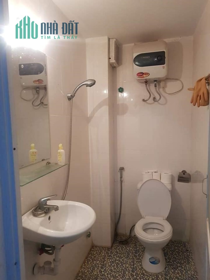 Mặt tiền khủng,  7 chỗ đỗ cửa,  đường Hoa Bằng-Cầu giấy 58mx4T nhỉnh  4 tỷ siêu đẹp LH 0969059243