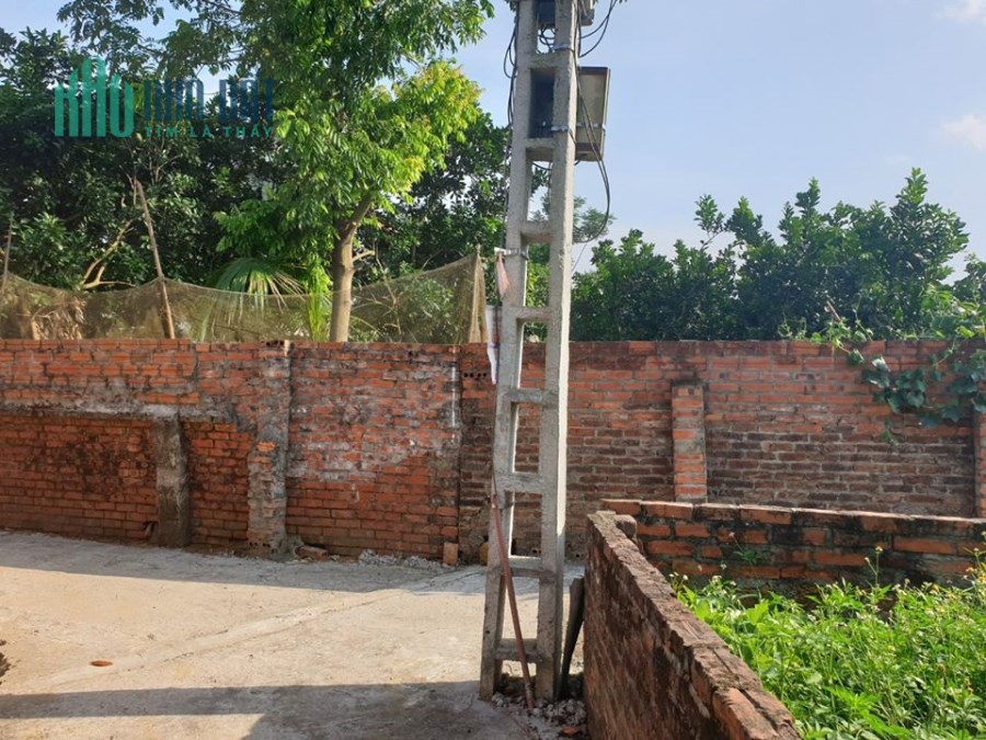 Chỉ có duy nhất lô đất đã đẹp lại còn rẻ 278m2 thôn 3,Phú Cát,Quốc Oai,Hà Nội.LH Tiến Mai 0586229999