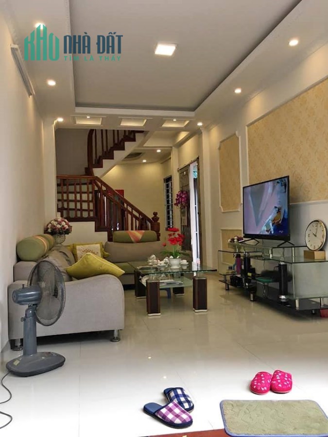 Nhà Thanh Xuân siêu hot – Lô góc – 5 tầng – Ngõ rộng- LH 0983381296