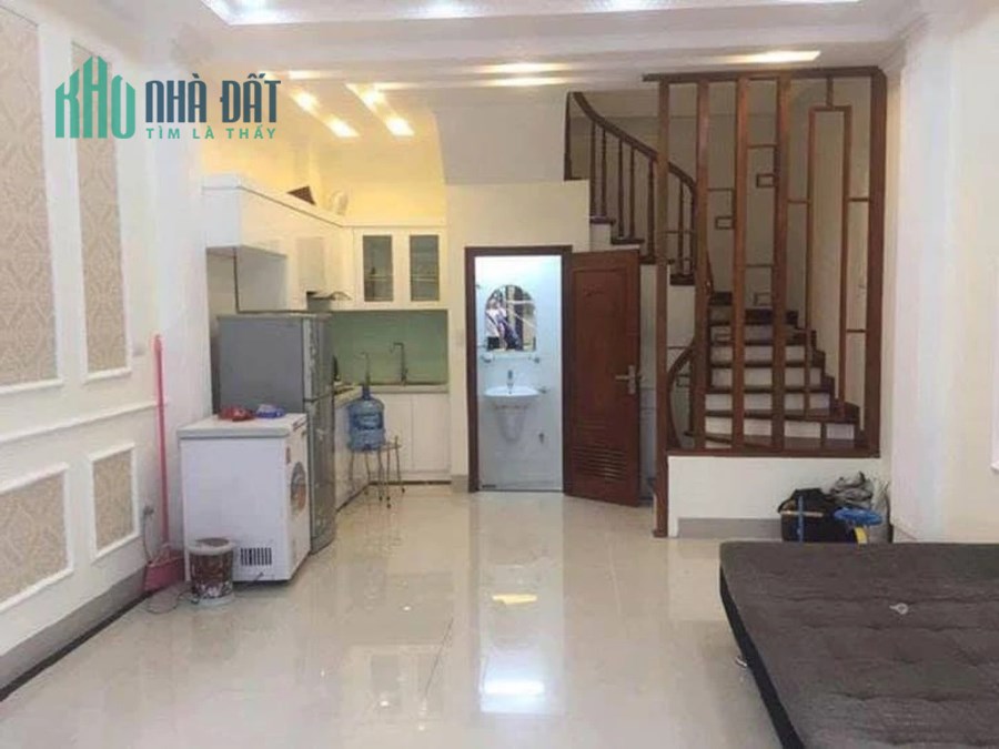 Nhà Khương Đình, Quận Thanh Xuân – Lô góc – 5T – 40m2 –  3.2 Tỷ LH 0983381296