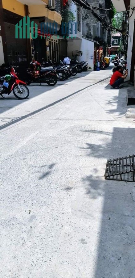 Bán nhà Thái Hà, ở luôn, kinh doanh, 5 tầng, 2.5 tỷ.