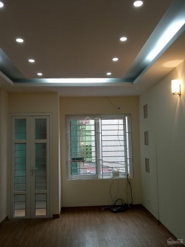 Bán nhà 43m2, 5 tầng mới tinh, ngõ 514 Thụy Khuê,Tây Hồ giá 3,7 tỷ