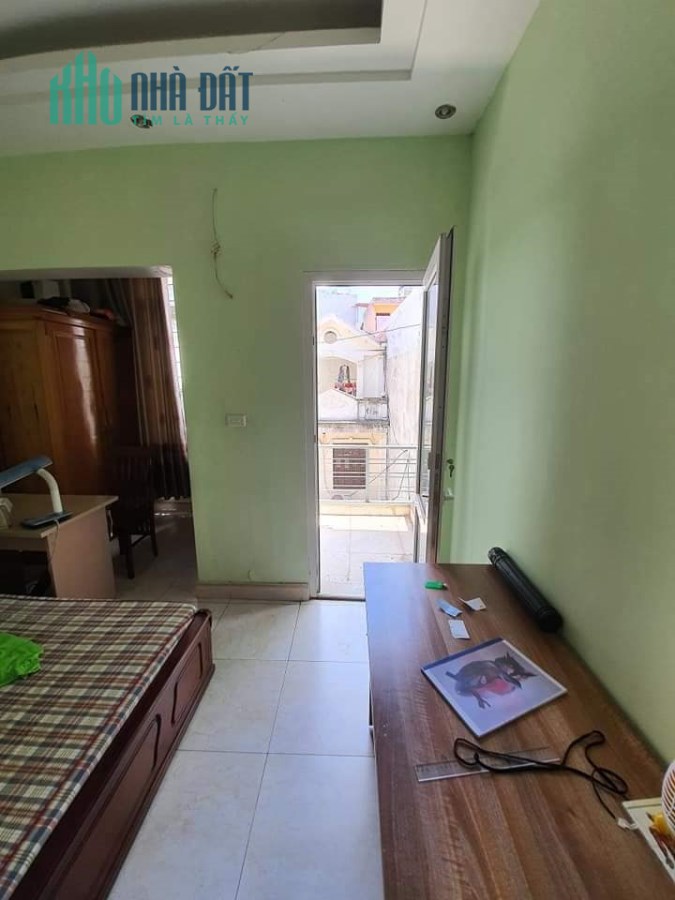 Bán Nhà  Ngọc Lâm, Long Biên Ô Tô Vào Nhà 70 M2, Giá Chỉ 4.8 Tỷ