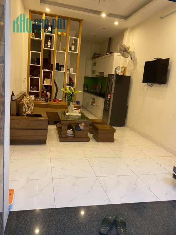 Bán nhà 3 in 1-Ngõ 164 Nguyễn Ngọc Nại, Thanh Xuân, HN. DT 62m2; giá 4,35 tỷ.