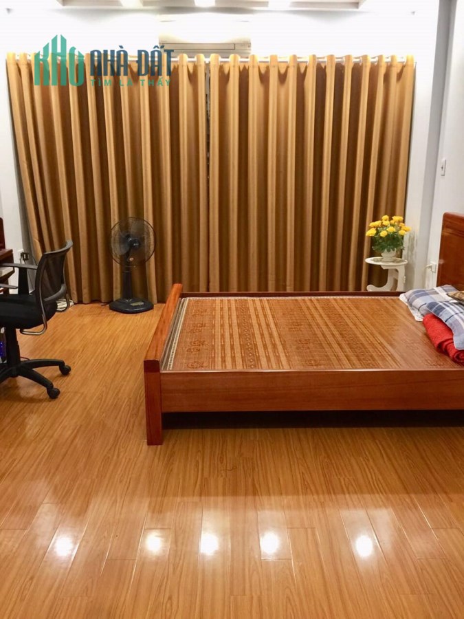 Bán nhà 3 in 1-Ngõ 164 Nguyễn Ngọc Nại, Thanh Xuân, HN. DT 62m2; giá 4,35 tỷ.