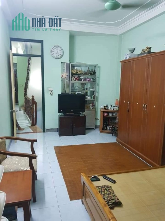 SIÊU PHẨM ĐỘI CẤN-42m2, GIÁ NHỈNH 2 TỶ, TRUNG TÂM BA ĐÌNH- NHÀ ĐẸP Ở NGAY