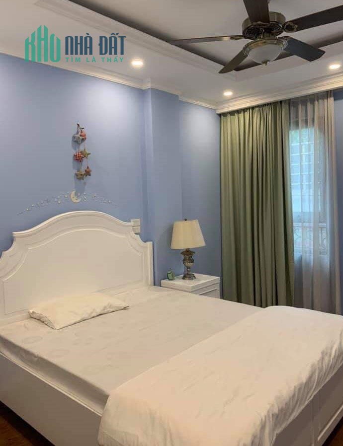 Bán nhà phố Nguyễn Ngọc Nại, Thanh Xuân, HN. DT 65m2; giá 4,3 tỷ.