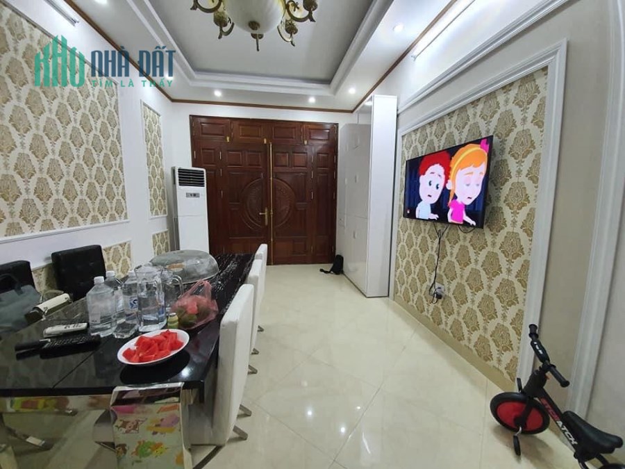 Chỉ 4.35 tỷ sở hữu bán nhà mặt ngõ Kim Ngưu , 46m2 x 5 tầng