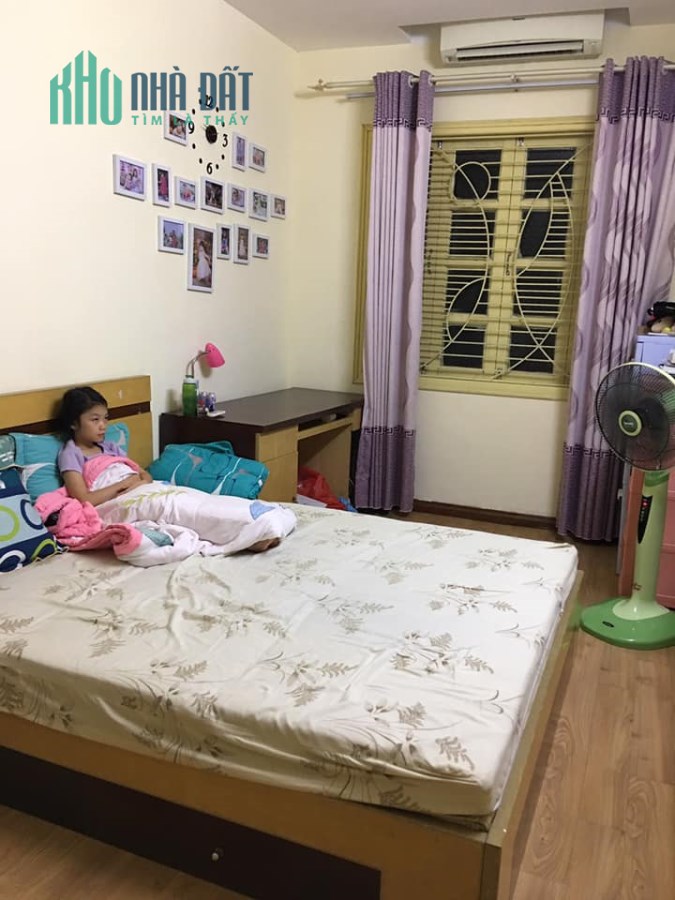 Tiền bé, nhà đẹp! - Ngõ 420 Khương Đình, Thanh Xuân, HN. DT 35m2; giá 2,7 tỷ