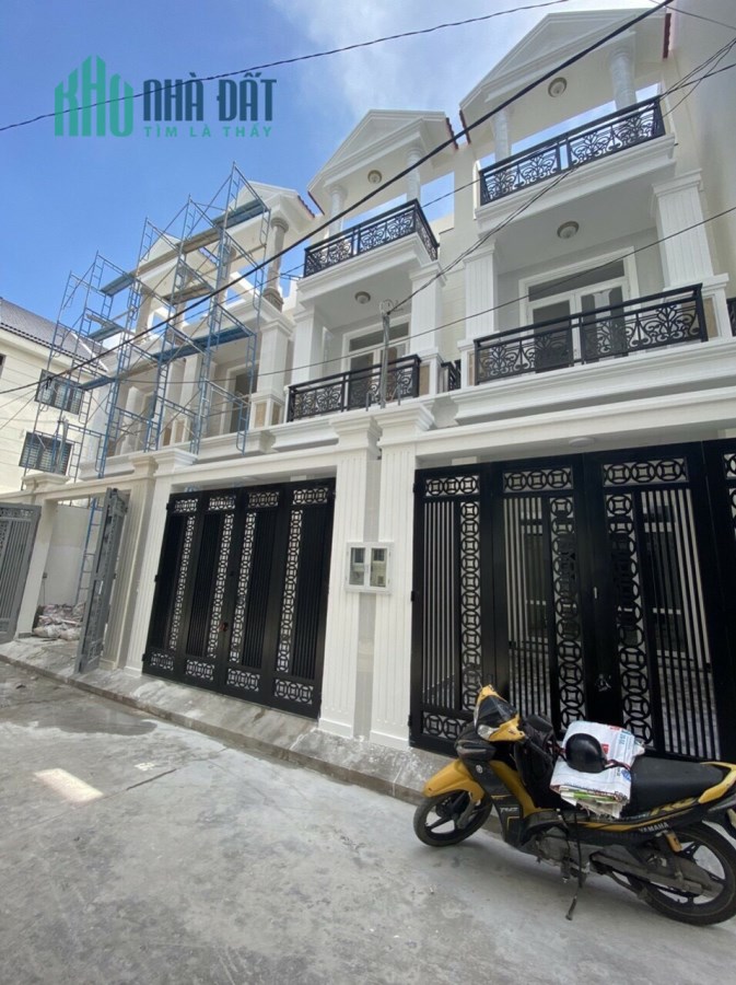 Cần bán nhà mới xây siêu đẹp, siêu tiện ích ở đường số 12 phường Hiệp Bình Phước, quận Thủ Đức.