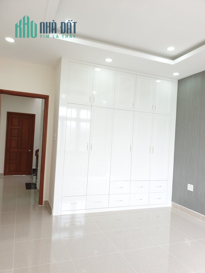 Bán gấp Nhà hẻm xe hơi Đường 16, Hiệp Bình Chánh. 1 trệt 2 lầu. Giá cực tốt.