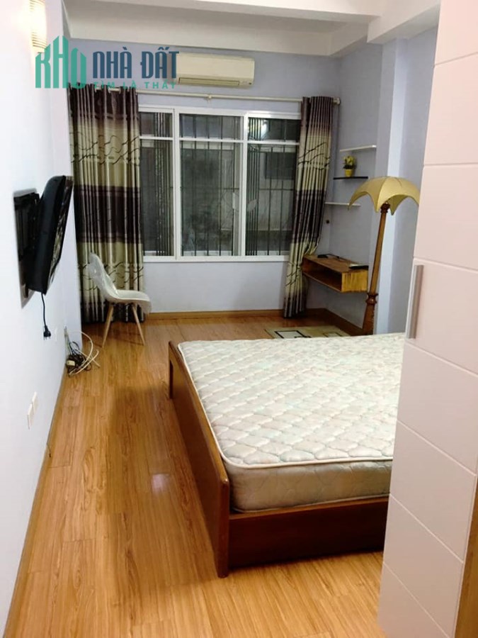 Hiếm bán nhà Thái Hà, Đống Đa, 39m2, 3.5 tỷ, ô tô đỗ 20m