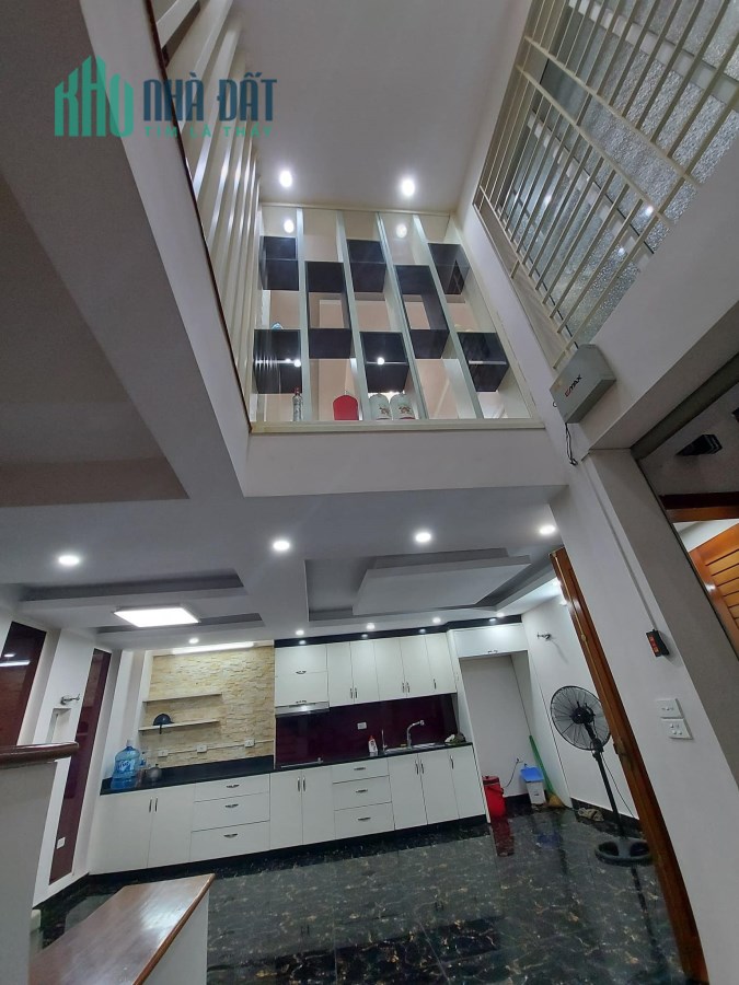 Thái Hà, An sinh đỉnh, nhà đẹp như khách sạn 45m2, 5 tầng, 5.6 tỷ