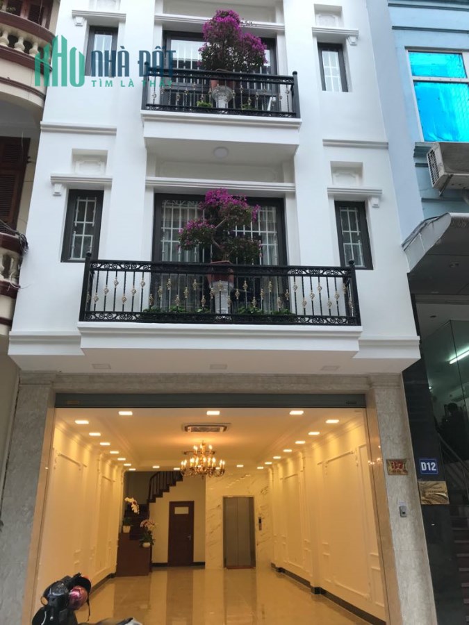 Bán nhà phân lô vip mặt 121 ngõ Thái Hà, Trung Liệt, Đống Đa dt 75 m2 x 9 t mt 5 m giá 25,8 tỷ.