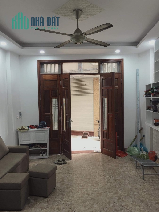 NGUYỄN VĂN CỪ, NHÀ 4 TẦNG CHẮC CHẮN, XÂY TỪ 2018, LÔ GÓC CỰC THOÁNG GIÁ CHỈ 2,8 TỶ 0969826801
