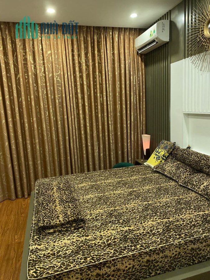 Hạ 250 triệu bán nhanh nhà 5 tầng cực đẹp Khâm Thiên, 30m2, 5T 2 tỷ 450 triệu