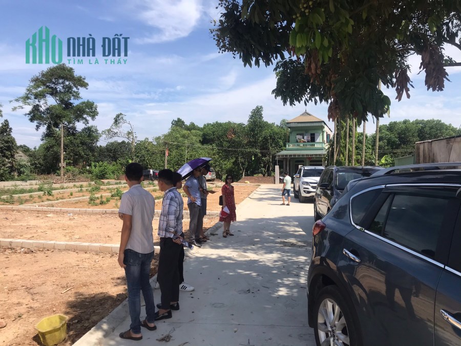 Cần bán lô đất thổ cư phân lô đồi sen, DT từ 60m2 đến 300 m2 xã bình yên, khu CN cao Hòa Lạc