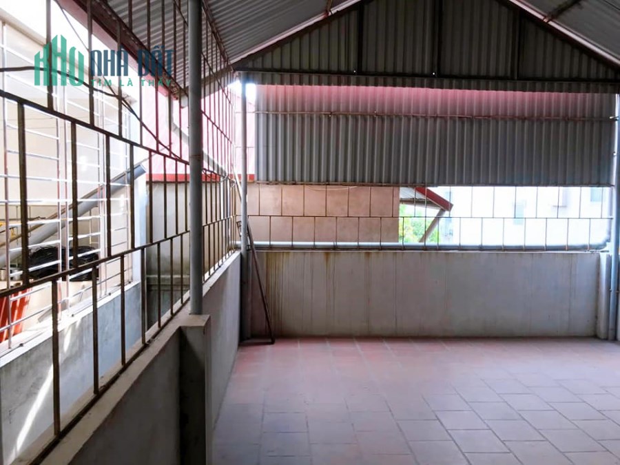 Bán Nhà Ngọc Thụy 85 M2, 3 Tầng, ô Tô Vào Nhà, Giá 4.95 tỷ, 0979120272.
